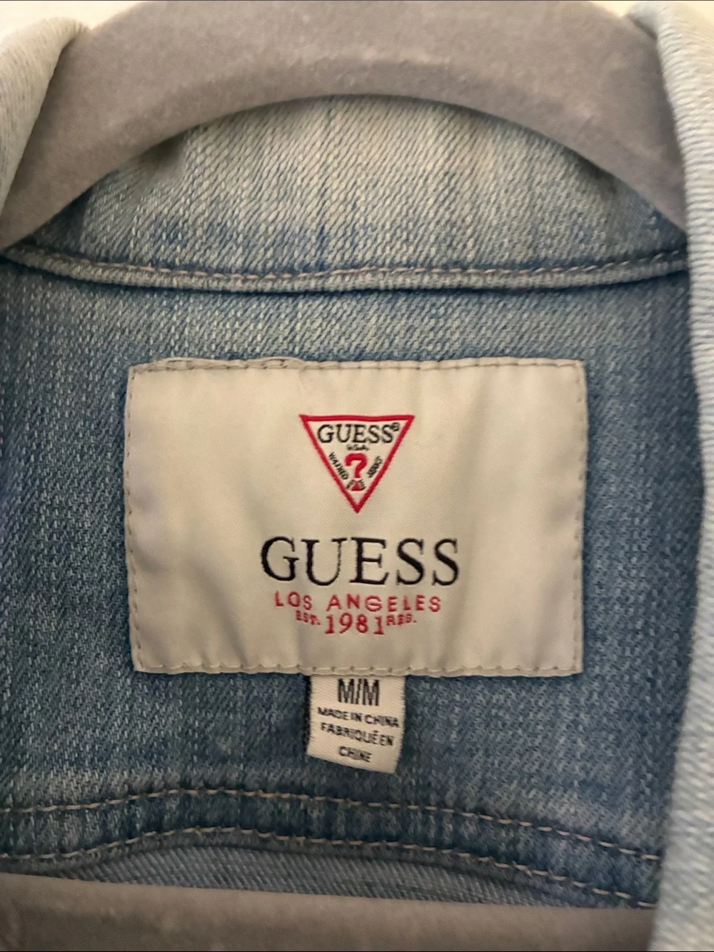 GUESS Light Blue Denim Sleeveless Jacket with Red Logo Patch - Picture 2 of 7